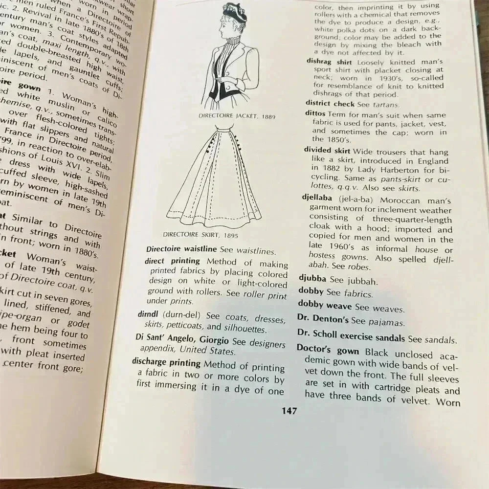 Fairchild's Dictionary of Fashion 2nd Edition Hardcover Reference Book - Picture 6 of 6